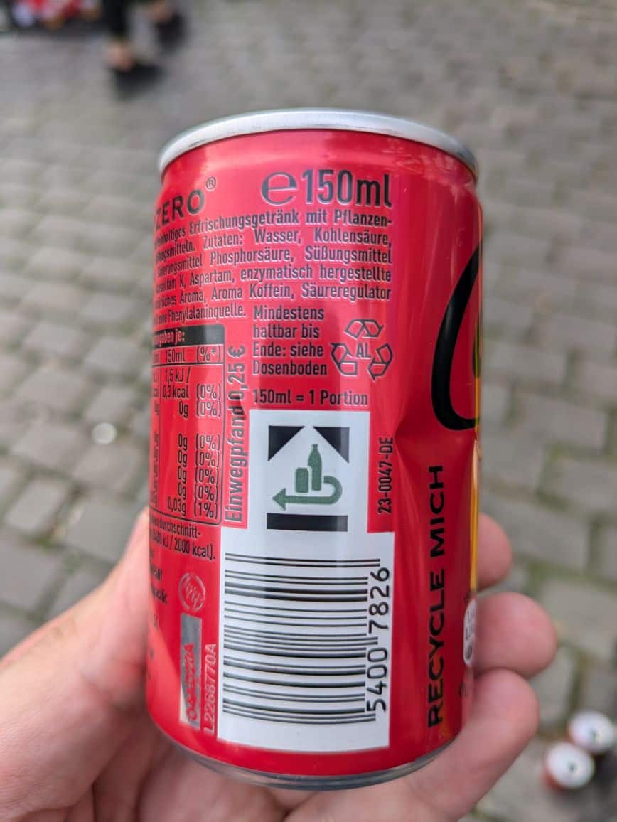 EM2024 Köln Heumarkt Kleinstverpackungen halbe Getränkedose 150ml